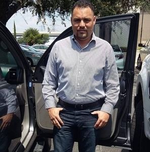 Meet your Posher, Camilo